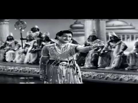 Jagadeka Veeruni Katha [1961]