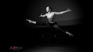 Klassiek Ballet met Leen Schoenmakers! Barre 1: Demi pliés in 1e & 2e positie.