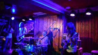 Watch Lemuria Yesterdays Lunch video