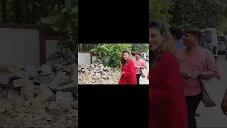 Oviya Latest Video