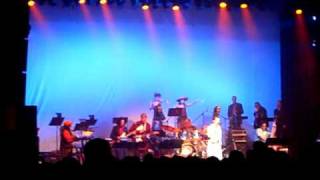 Watch Oingo Boingo Squeezit The Moocher minnie The Moocher video