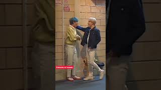 Vmin Moments Beautiful Hug