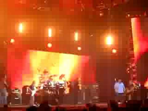 Dave Matthews Band - Anyone Seen the Bridge