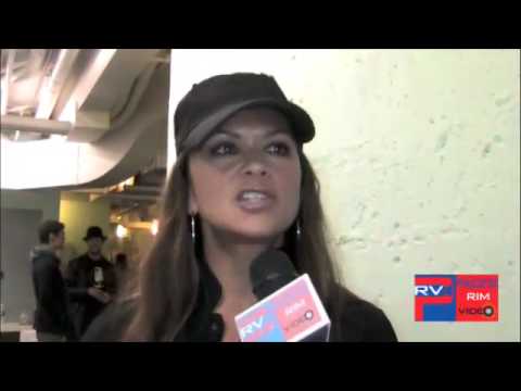 Nia Peeples Talks about The Fame Show Music