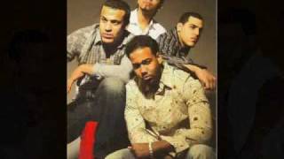 Watch Aventura Dont Waste My Time video
