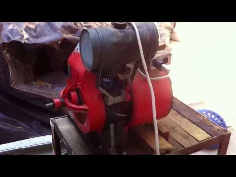 1943 Briggs & Stratton powered 800 Watt Kohler Generator Set...