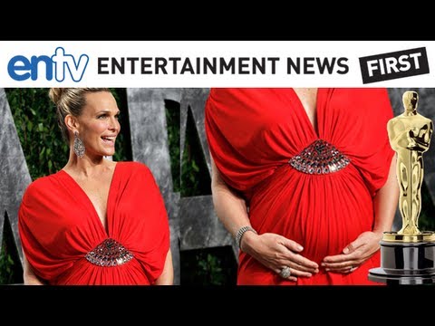 OSCARS 2012 Pregnant Best Dressed Stars Molly Sims Kourtney Kardashian 