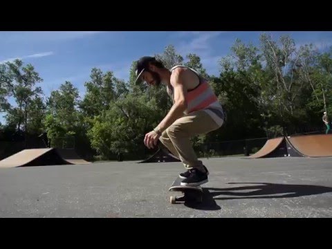 Skateology: Fakie hardflip backside 180 with Joe Vizzaccero
