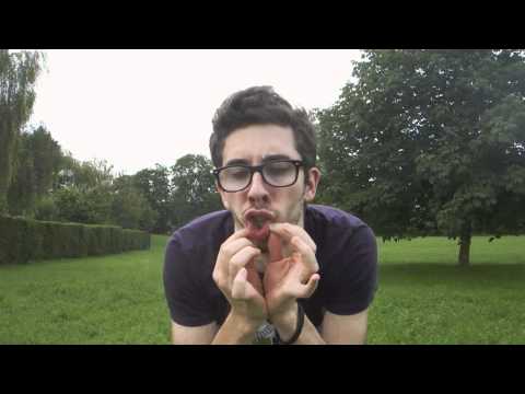 Toujours Chaud Video