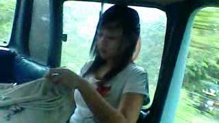 Cewek Cantik Naik Angkot