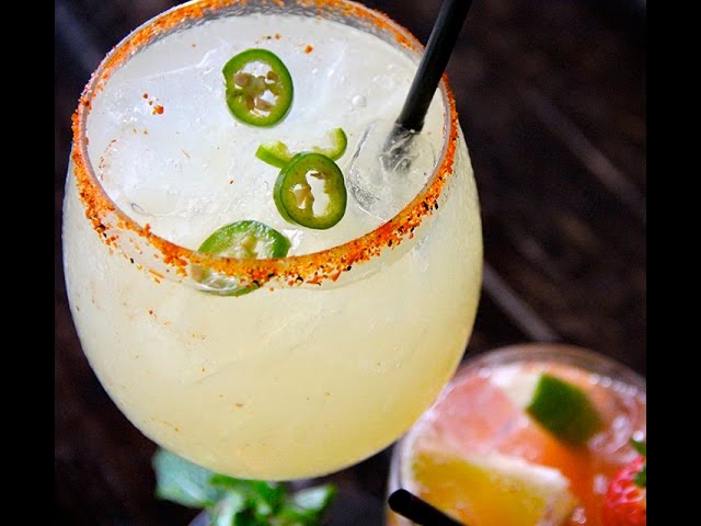 How to Make an Alacran (Scorpion) Margarita - Bartending Bootcamp