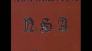 Watch Non Servium Mi Clase video