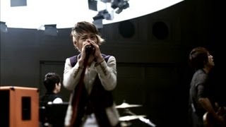 Watch Uverworld The Over video