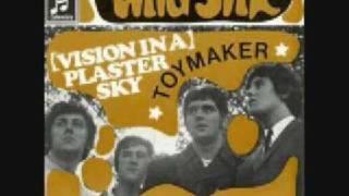 Watch Kinks Toymaker video