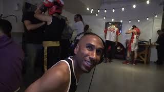 Leo Santa Cruz vs Gary Russell Who Wins EsNews Boxing