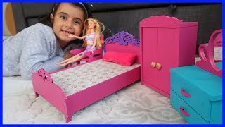 Barbie Bebeğimizin Eşyalarını Düzenledik | Rüya'nın Kanalı