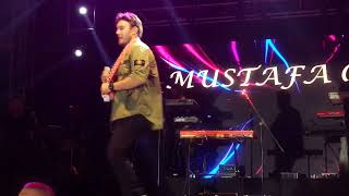 Mustafa Ceceli İlle De Aşk
