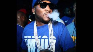 Watch Young Jeezy Shake Life video