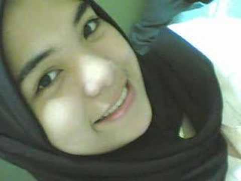 Ngentot Cewek Berjilbab http://www.vxv.com/video/O7GQsIJYEqPW/model