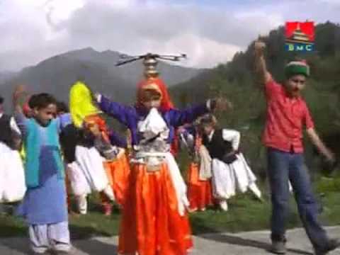 Keu desha ka aayi himachali pahari nati(video) uploaded by Meharkashyap...