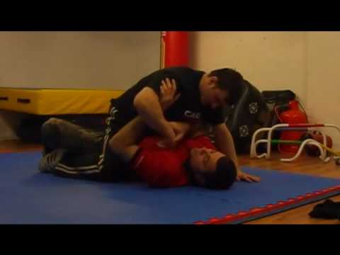 GROUND KNIFE FIGHTING DVD by Luke Holloway