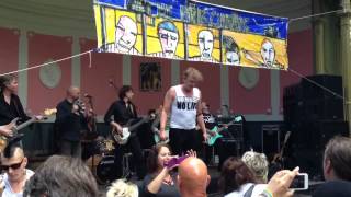 Watch Herman Brood Prisoners video