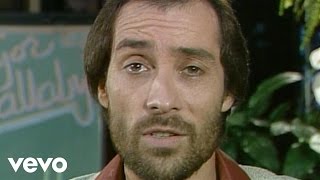 Watch Lee Greenwood Iou video