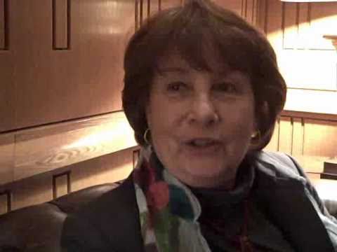 Interior Design Angeles on Learn And Talk About Barbara Stock Actresses From Los Angeles