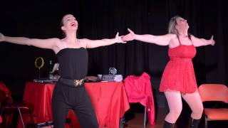 Cabaret d'éloges spectacle humour Astrid Boop Flor Altaïra