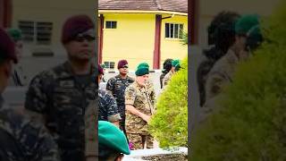 Ydp Agong Di Perbarisan Ulang Tahun Rejimen Gerak Khas Ke 60
