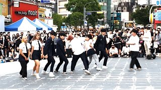 Street Artist Artbeat. Unforgettable Sinchon Busking Memory.