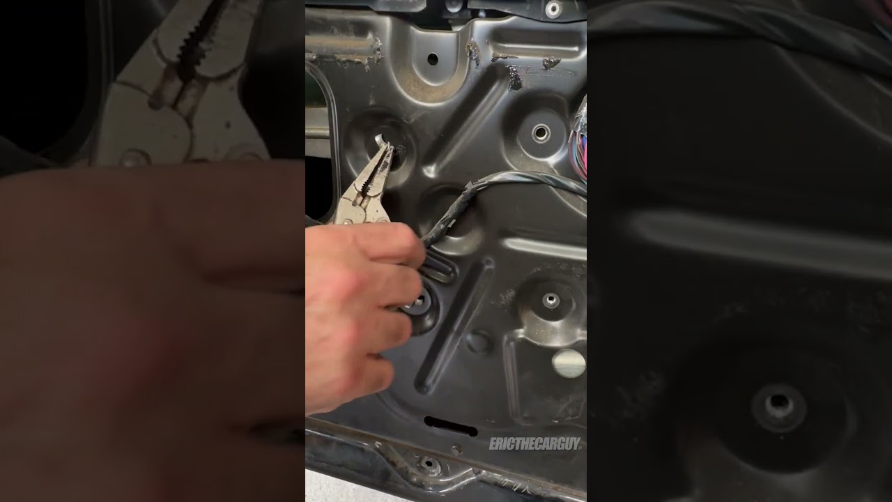2 Ways to Remove Rivets #tipsandtricks 2 Ways to Remove Rivets #tipsandtricks