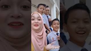 Awek Tudung