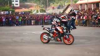 Ktm Stunt Show - Throttlerz Mangalore Mite College, Mangalore - March 2015
