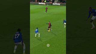 v8Kn9hsEFn4 Video Image