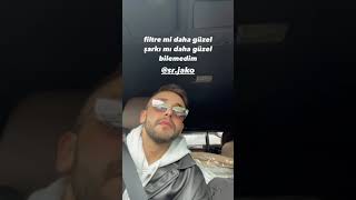 Gülüşün Daha Güzel Aşk Adam