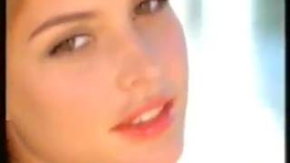 Mainos Maybelline Watershine Kiltopuna 2001