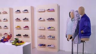 THE COMMUNICATION STORE