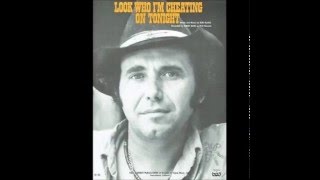 Watch Bobby Bare Look Who Im Cheating On Tonight video