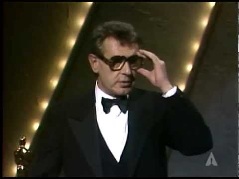 Milos Forman ‪winning the Oscar® for Directing