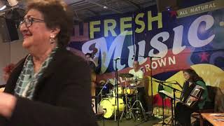 C'est Si Bon (live) - Julie Slim & RendeVous