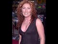 Jo Dee Messina - I Made It Through The Rain - Live (Very Rare)