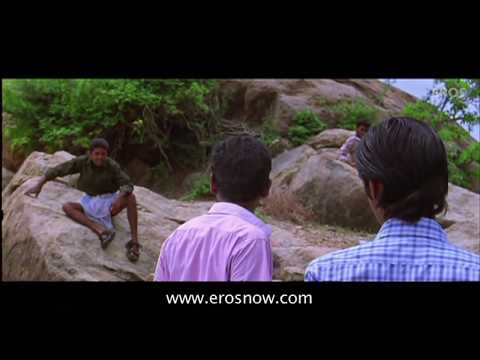 Easan Bashes Up A Group Of Thugs - Easan