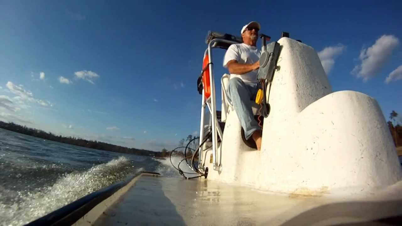 Carolina Skiff Surf Rescue - YouTube