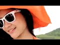 อุ้ม ลักขณา bikini ในรายการ girlfriend
