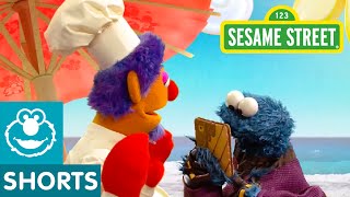 Sesame Street: Cookie Relaxes on Pecan Sandy Beach | Smart Cookies