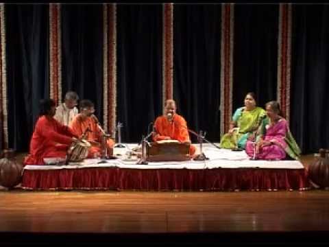 Bhajan Sandhya by Guruji Swami Tejomayananda-Rama Krishna Shiva...