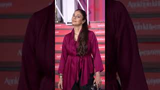 Timeless Beauty Tabu Graces The Red Carpet Of Aankhon Ki Gustaakhiyan Premiere