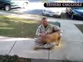 Un cane finalmente vede il suo padrone dopo 2 anni, ecco la sua reazione