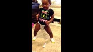 Phat Phat Baby Beyonce Just Woke Up Dancing In Saggy Diaper